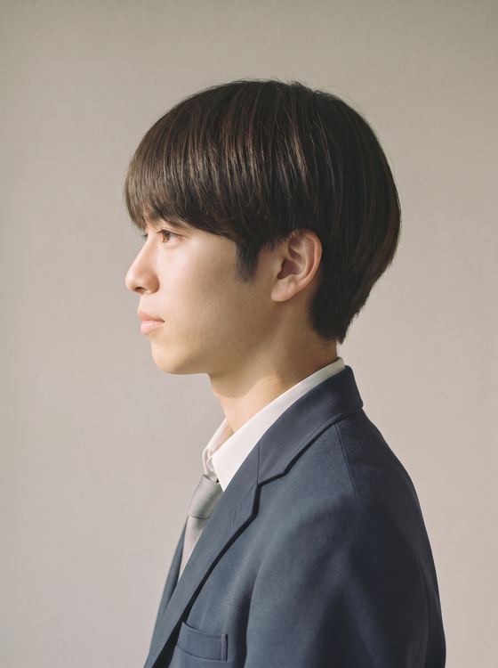 a-hs-profile-left
