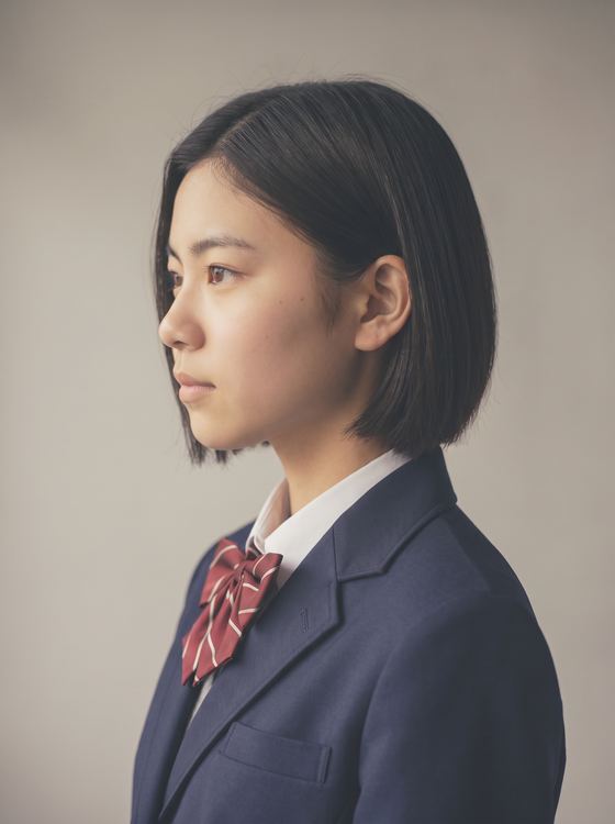 k-hs-profile-left