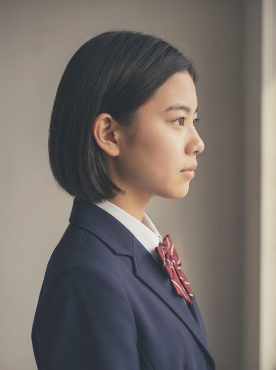 k-hs-profile-right
